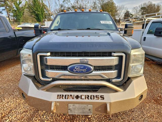 Ford F-350 Super Duty Image 5