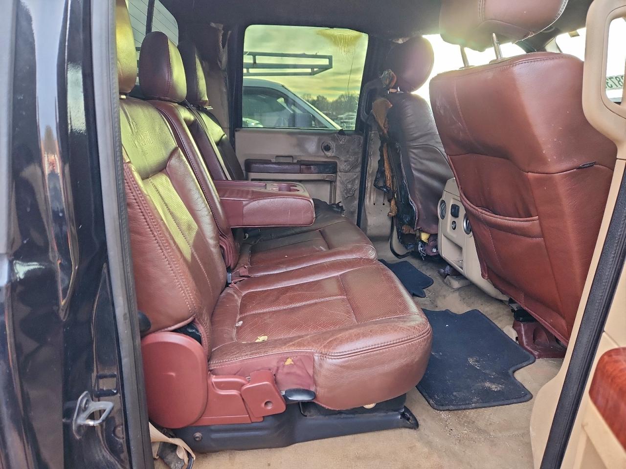 Ford F-350 Super Duty Image 6