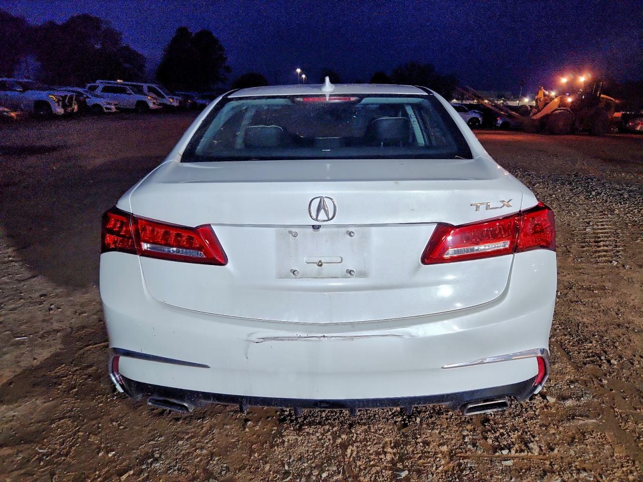 Acura TLX Tech Image 7
