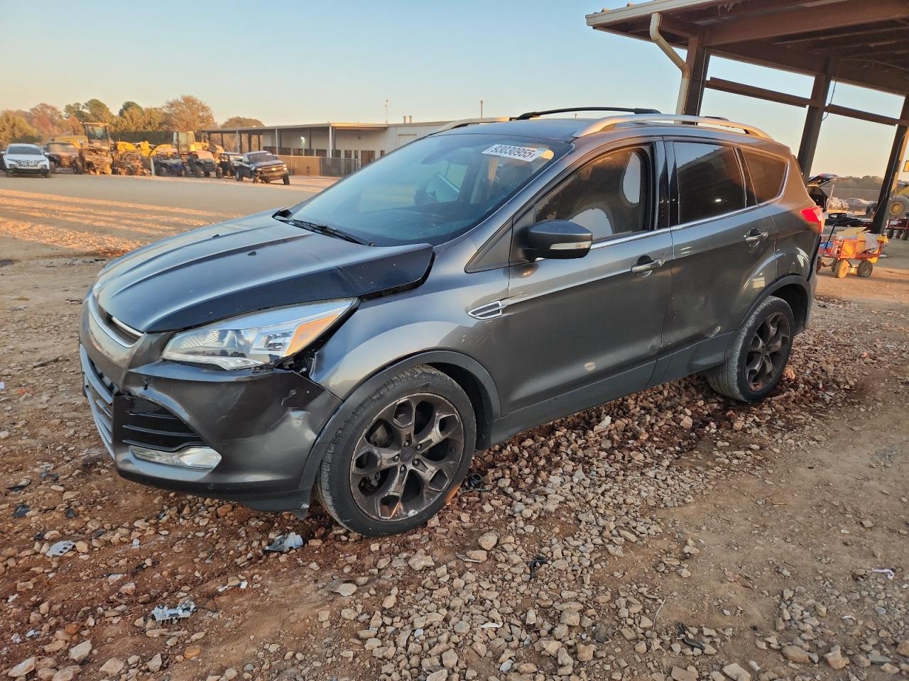 Ford Escape Titanium Image 1