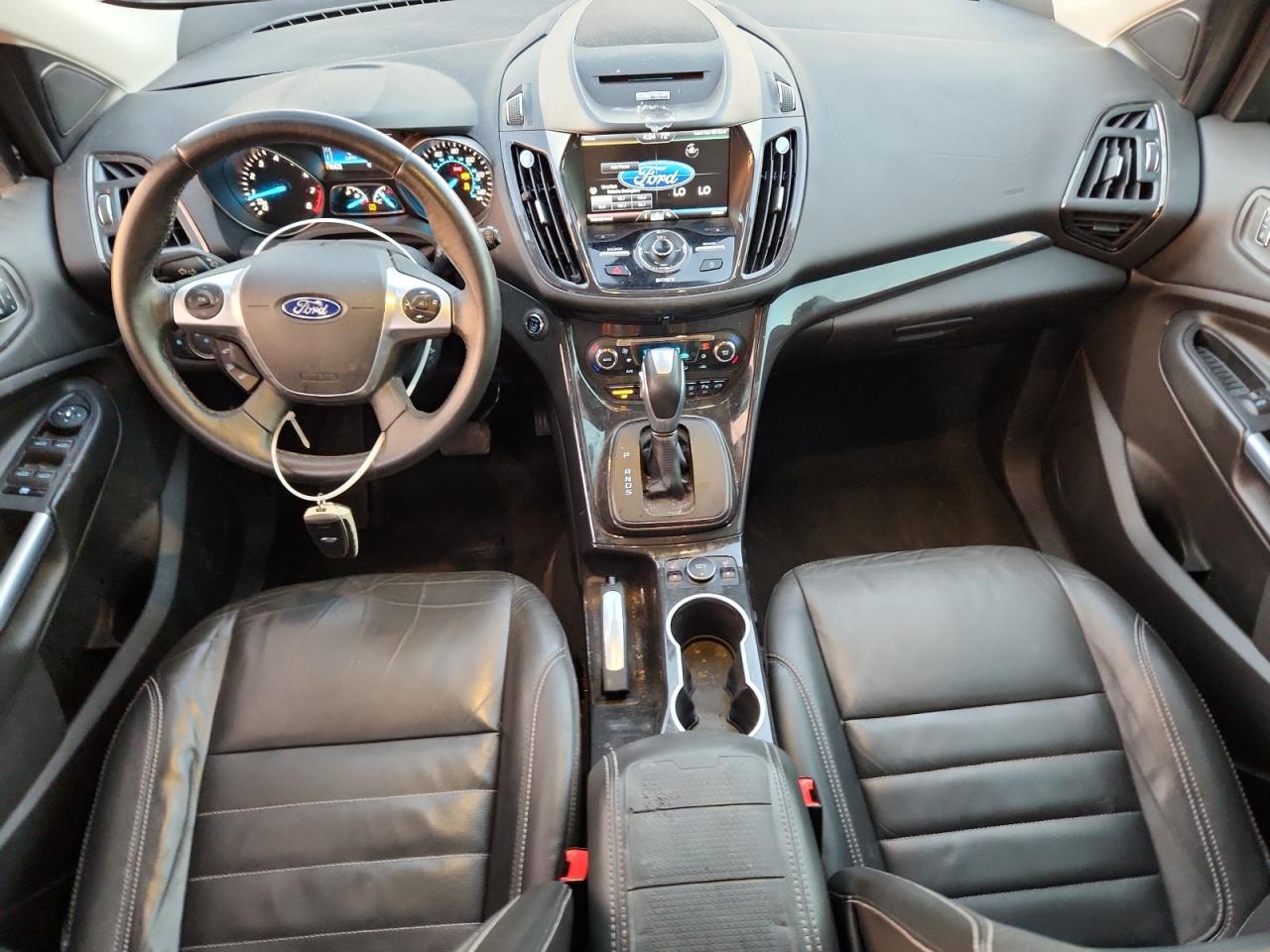 Ford Escape Titanium Image 5