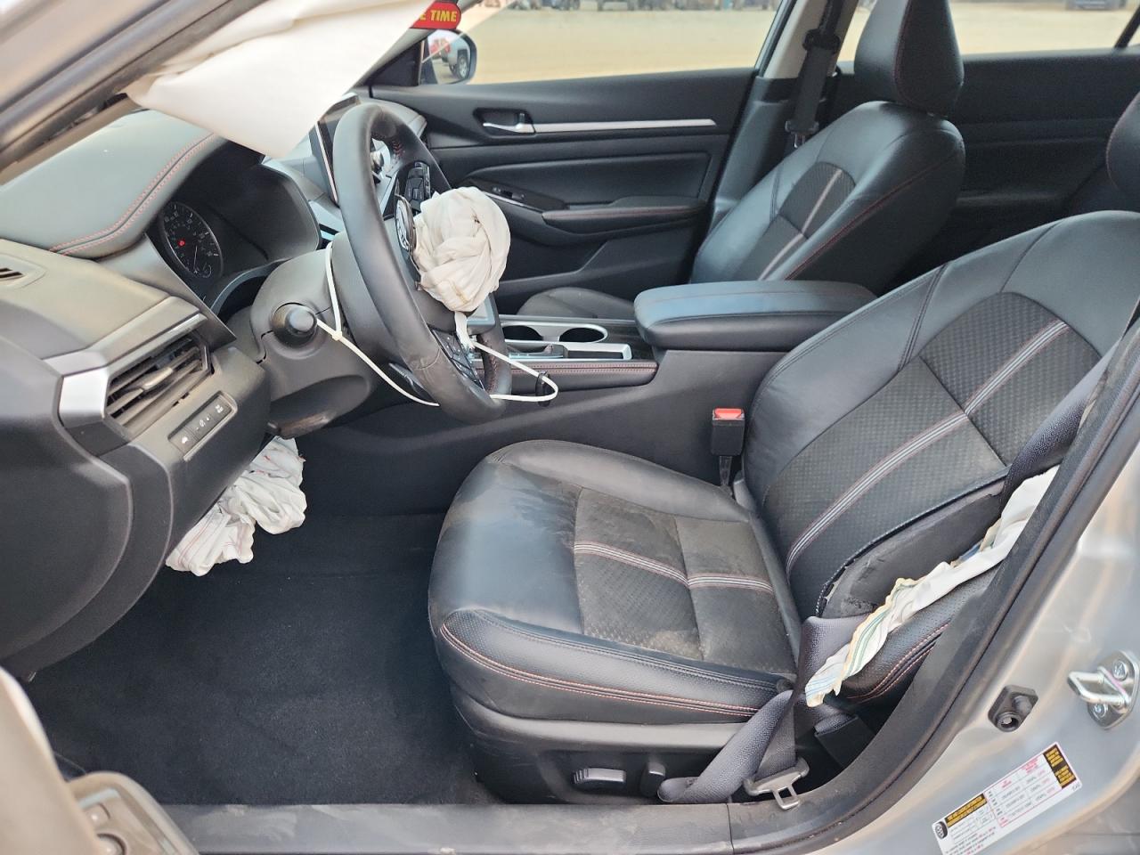 Nissan Altima Sr Image 3