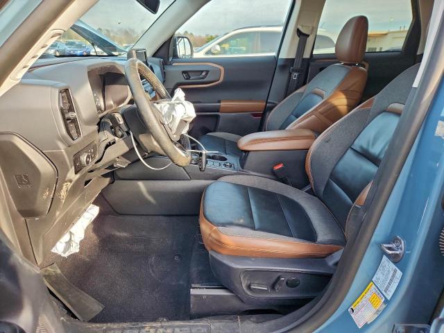 Ford Bronco Outer Banks Image 12