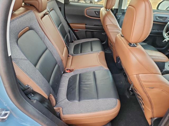 Ford Bronco Outer Banks Image 2