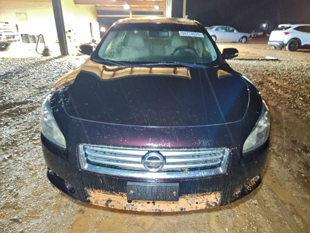 Nissan Maxima S Image 3