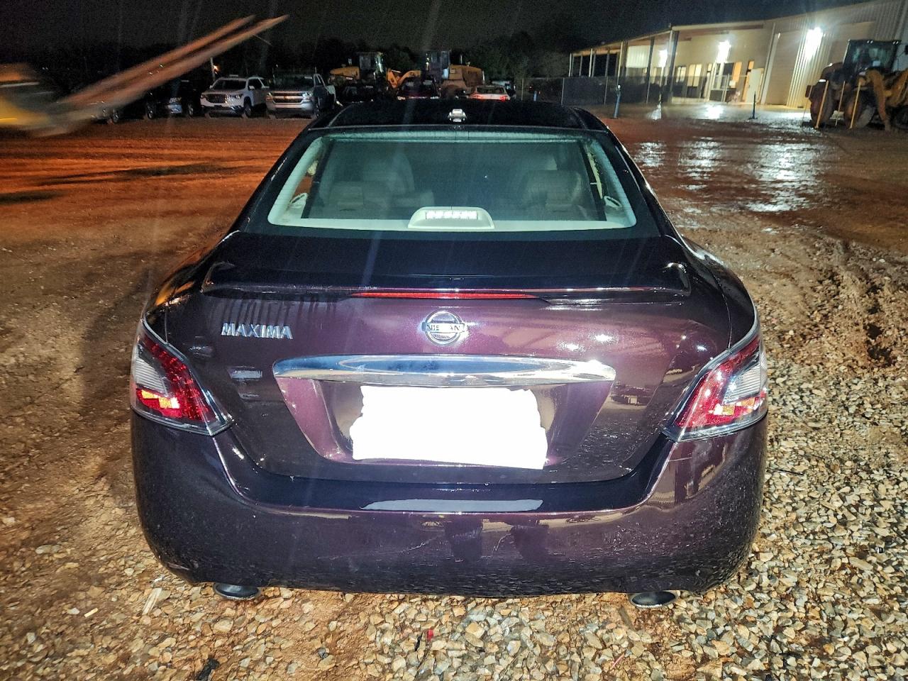 Nissan Maxima S Image 5