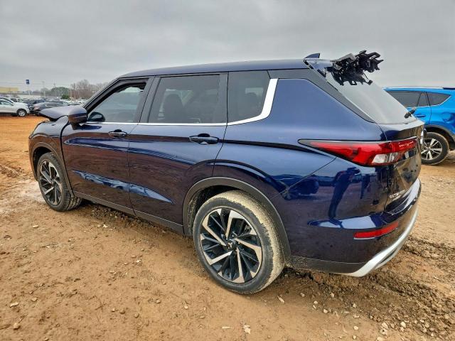 Mitsubishi Outlander Se Image 11