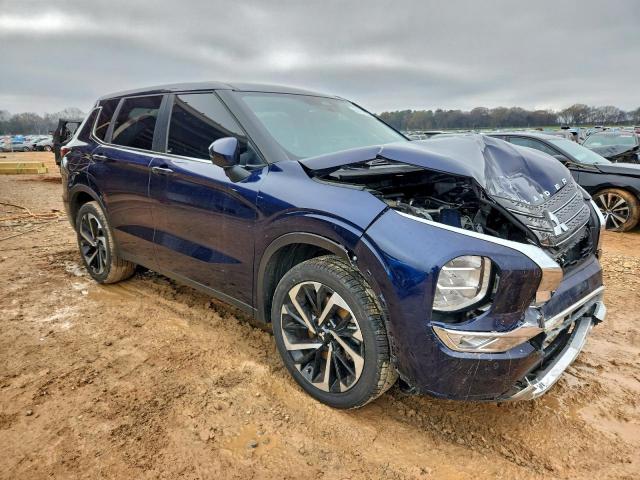 Mitsubishi Outlander Se Image 2