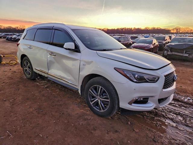 INFINITI Qx Luxe Image 13