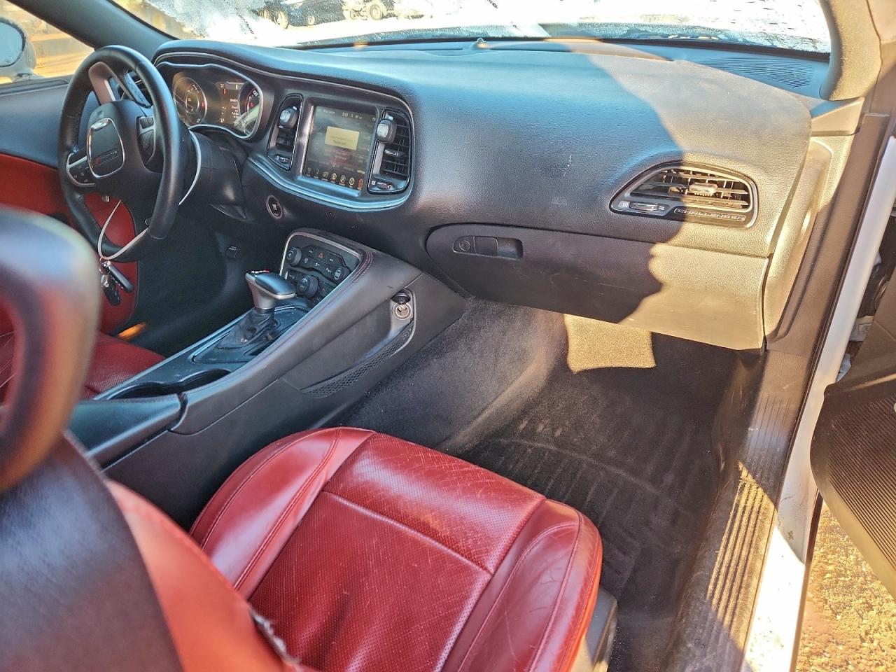 Dodge Challenger Sxt Plus Image 5