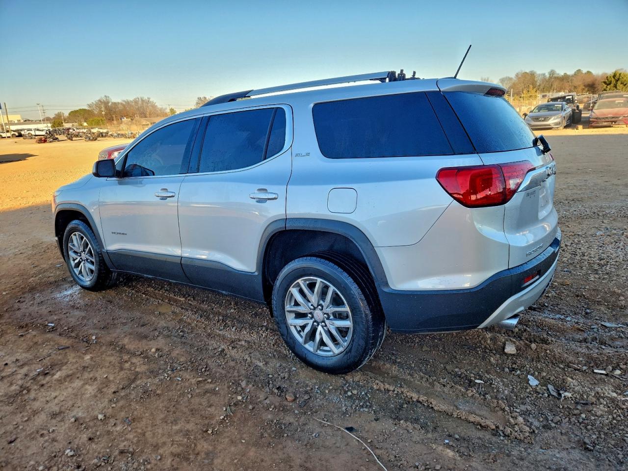 GMC Acadia Sle Image 4