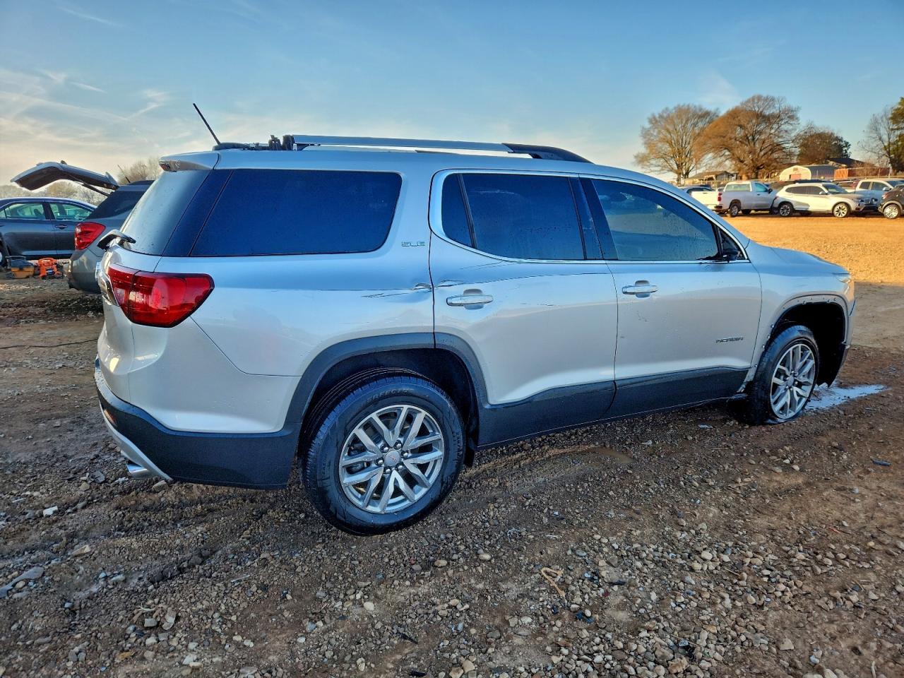 GMC Acadia Sle Image 8