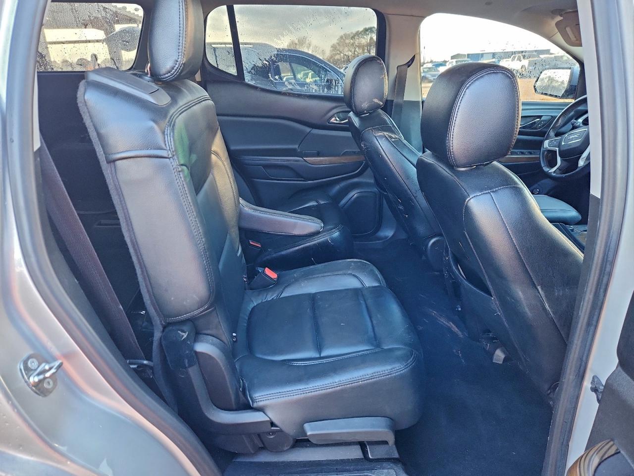 GMC Acadia Sle Image 12