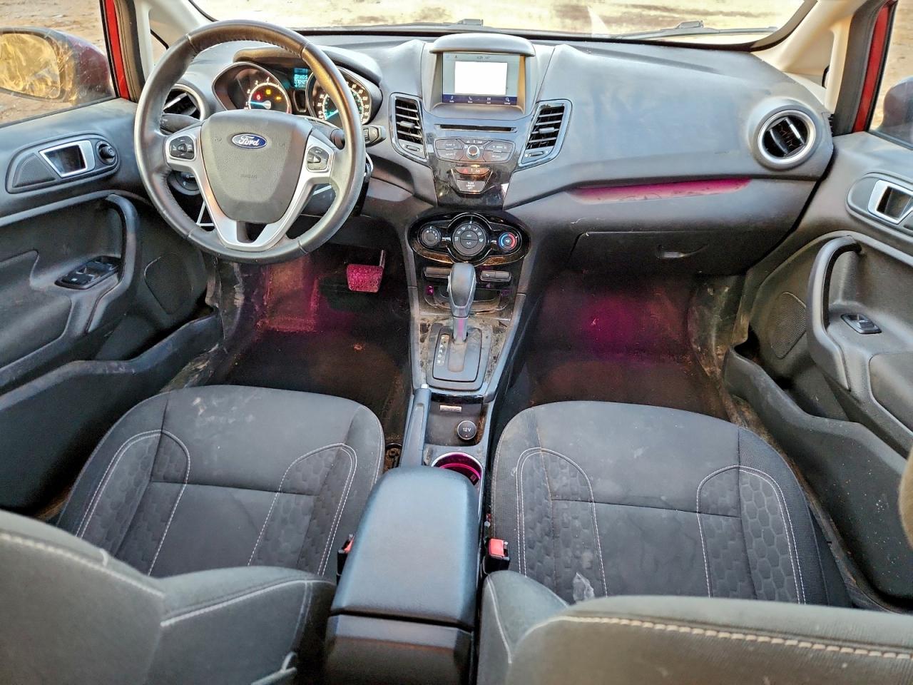 Ford Fiesta Se Image 9