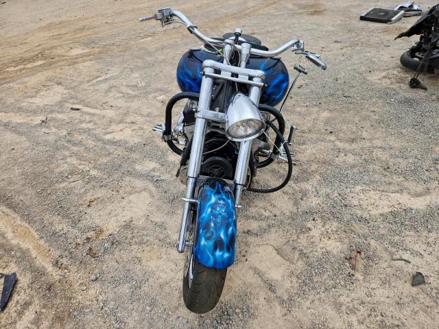 Boss Motorcycle Image 7