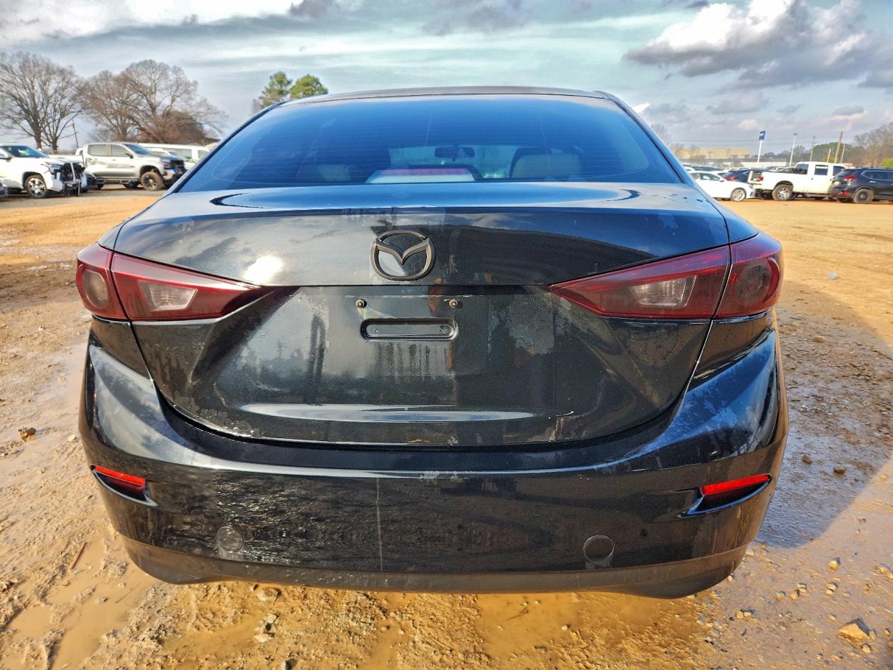 Mazda 3 Sport Image 11