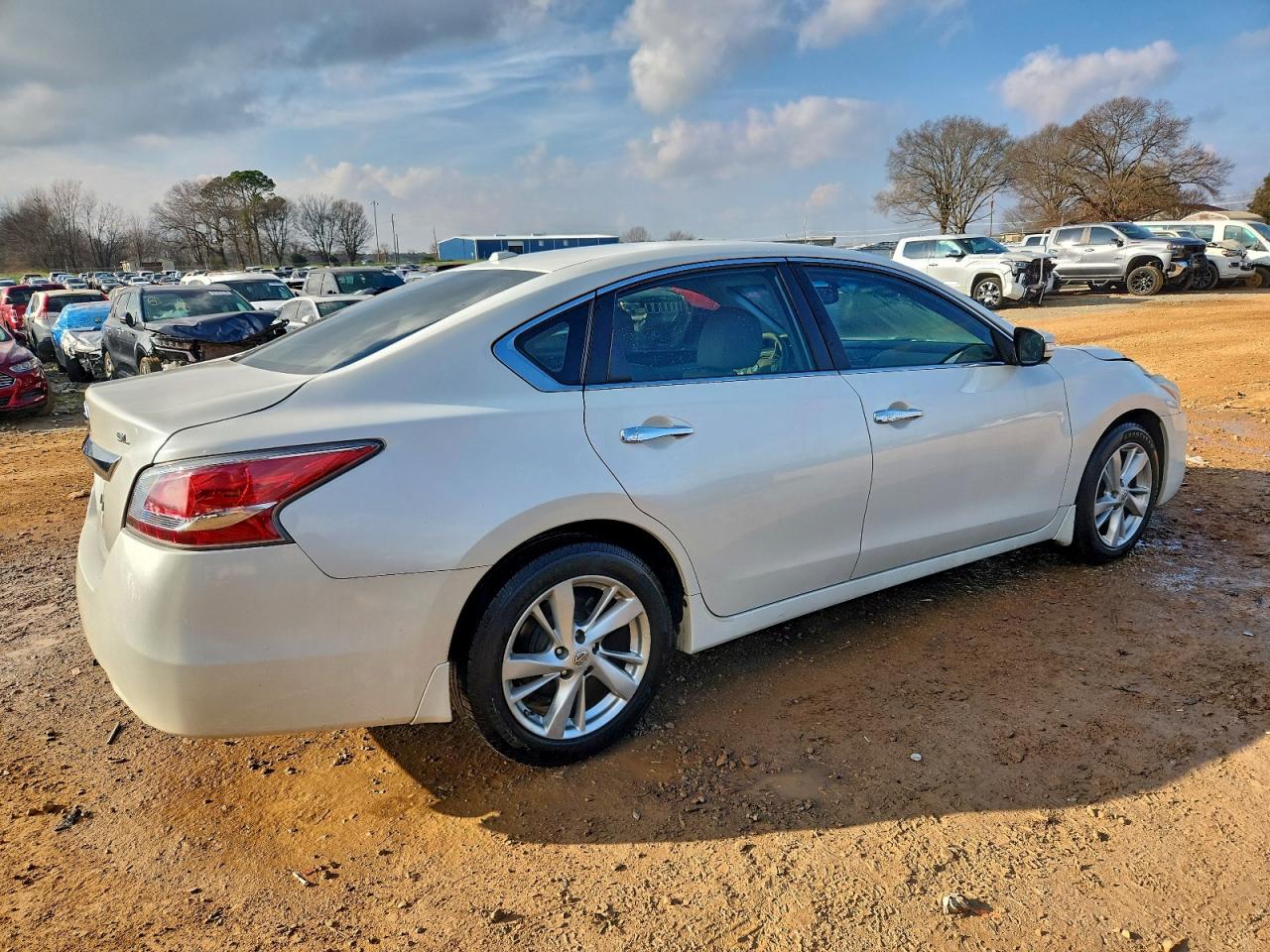 Nissan Altima 2.5 Image 2