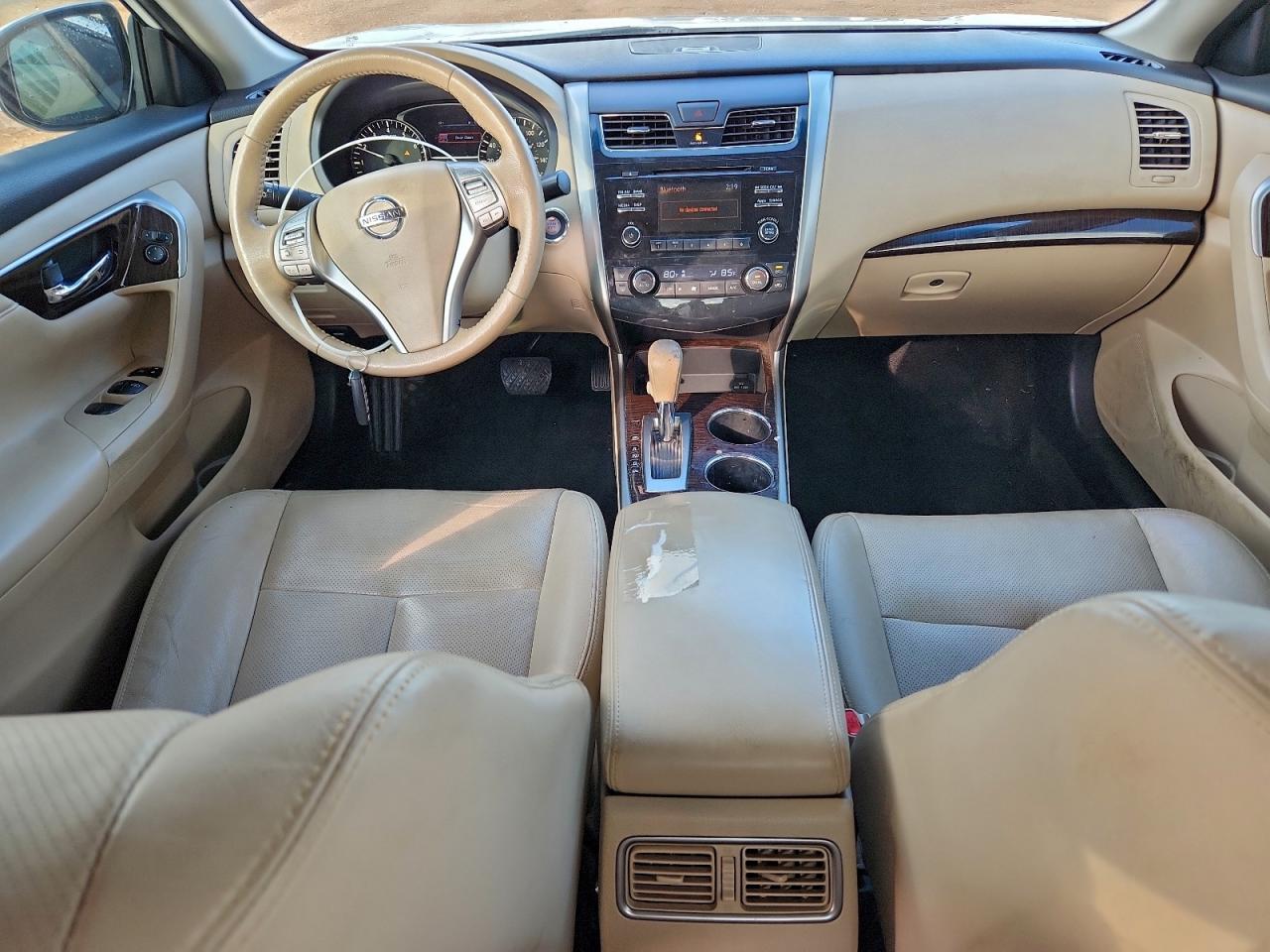 Nissan Altima 2.5 Image 13