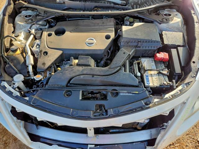 Nissan Altima 2.5 Image 11