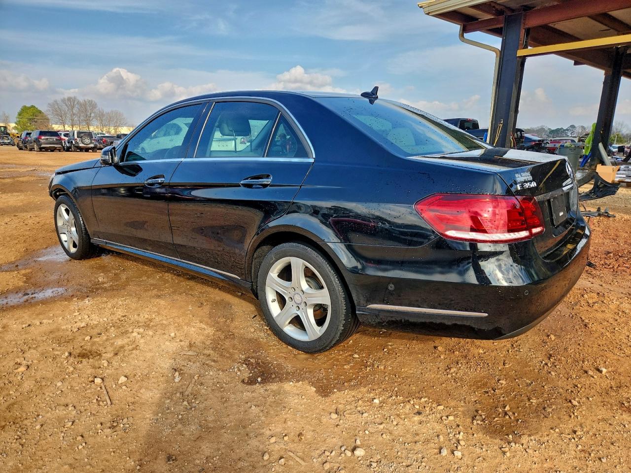 Mercedes-Benz E-Class 350 4matic Image 11