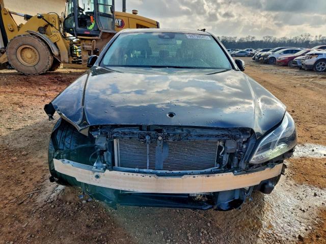 Mercedes-Benz E-Class 350 4matic Image 13