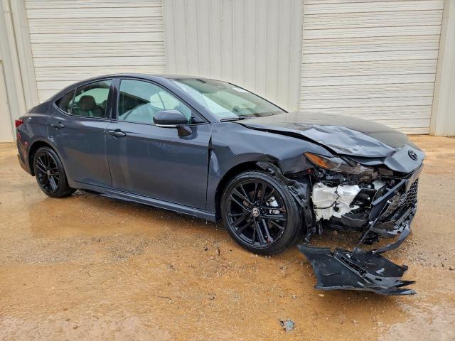 Toyota Camry Xse Image 3