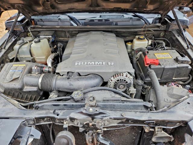 HUMMER H3 Alpha Image 11