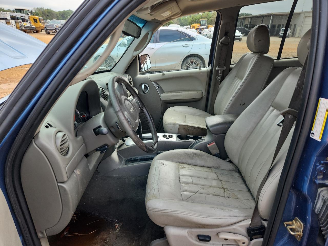 Jeep Liberty Limited Image 11