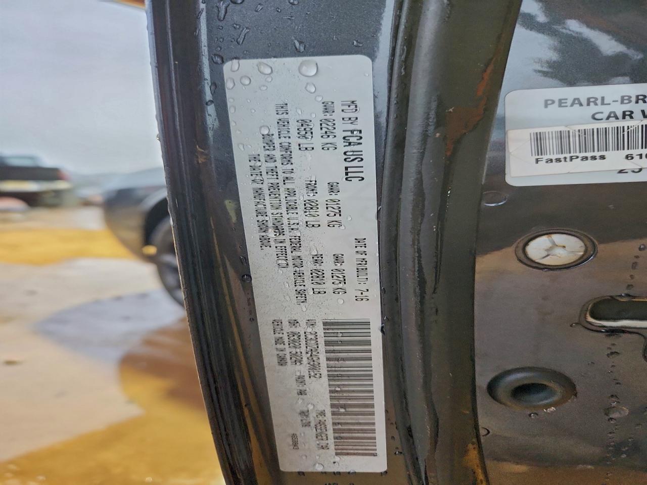 Dodge Challenger Sxt Image 9