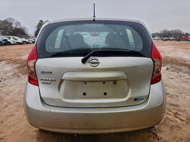 Nissan Versa S Image 12