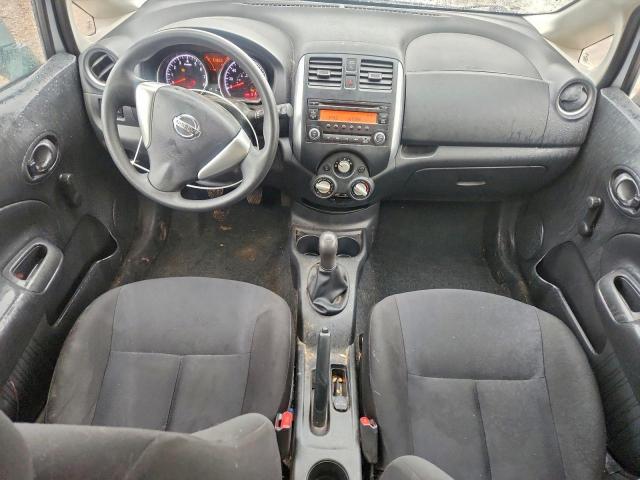 Nissan Versa S Image 9