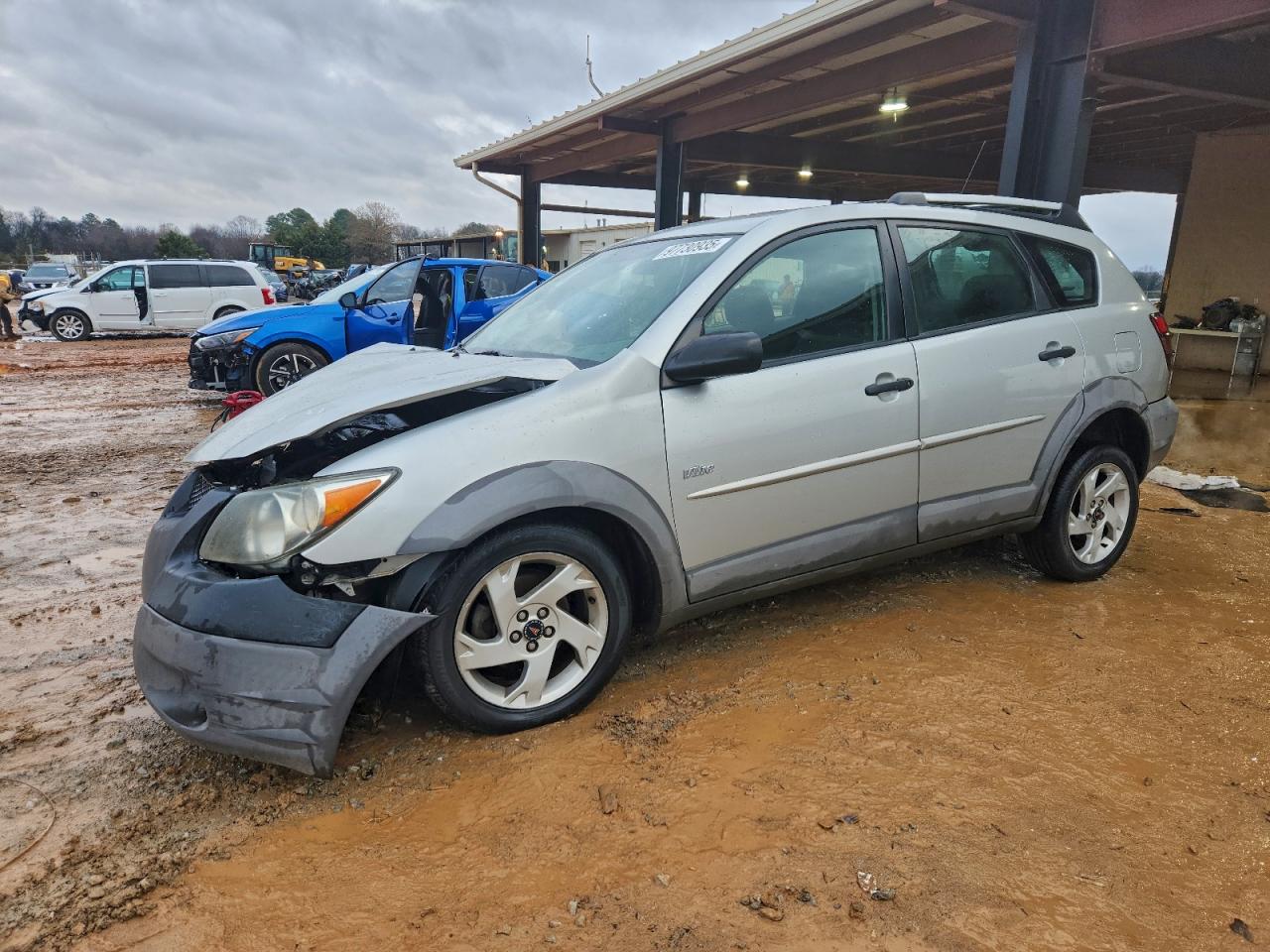 Pontiac Vibe Image 1