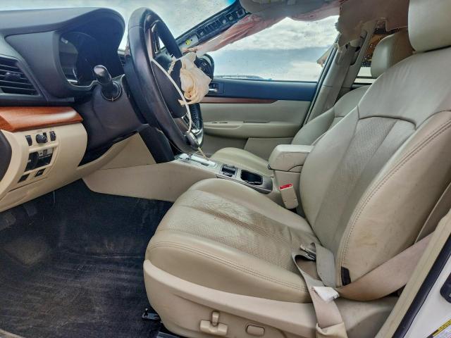 Subaru Outback 2.5i Limited Image 9