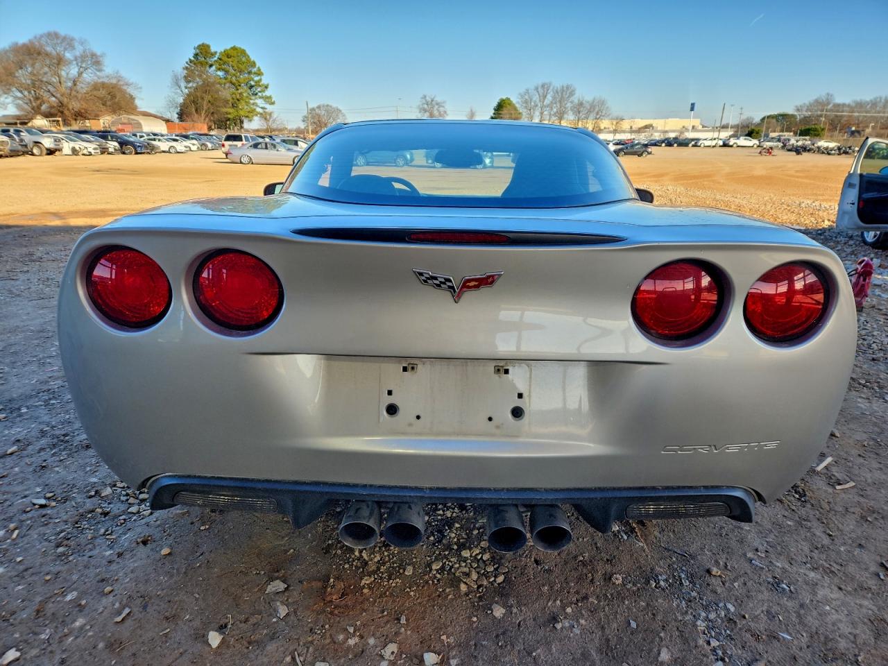 Chevrolet Corvette Image 7