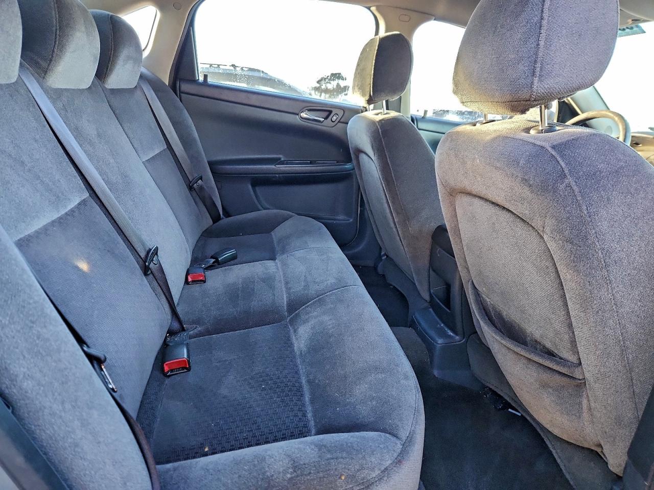 Chevrolet Impala Lt Image 11